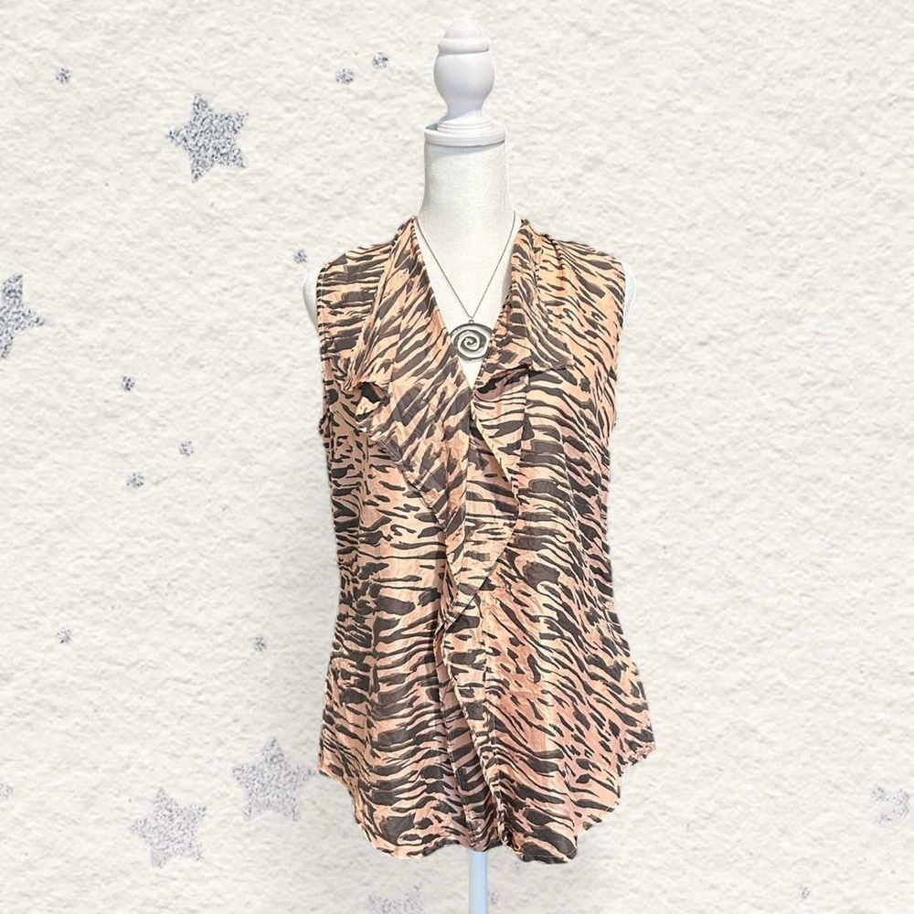 Cabi pink & black tiger print sleeveless ruffle blouse S